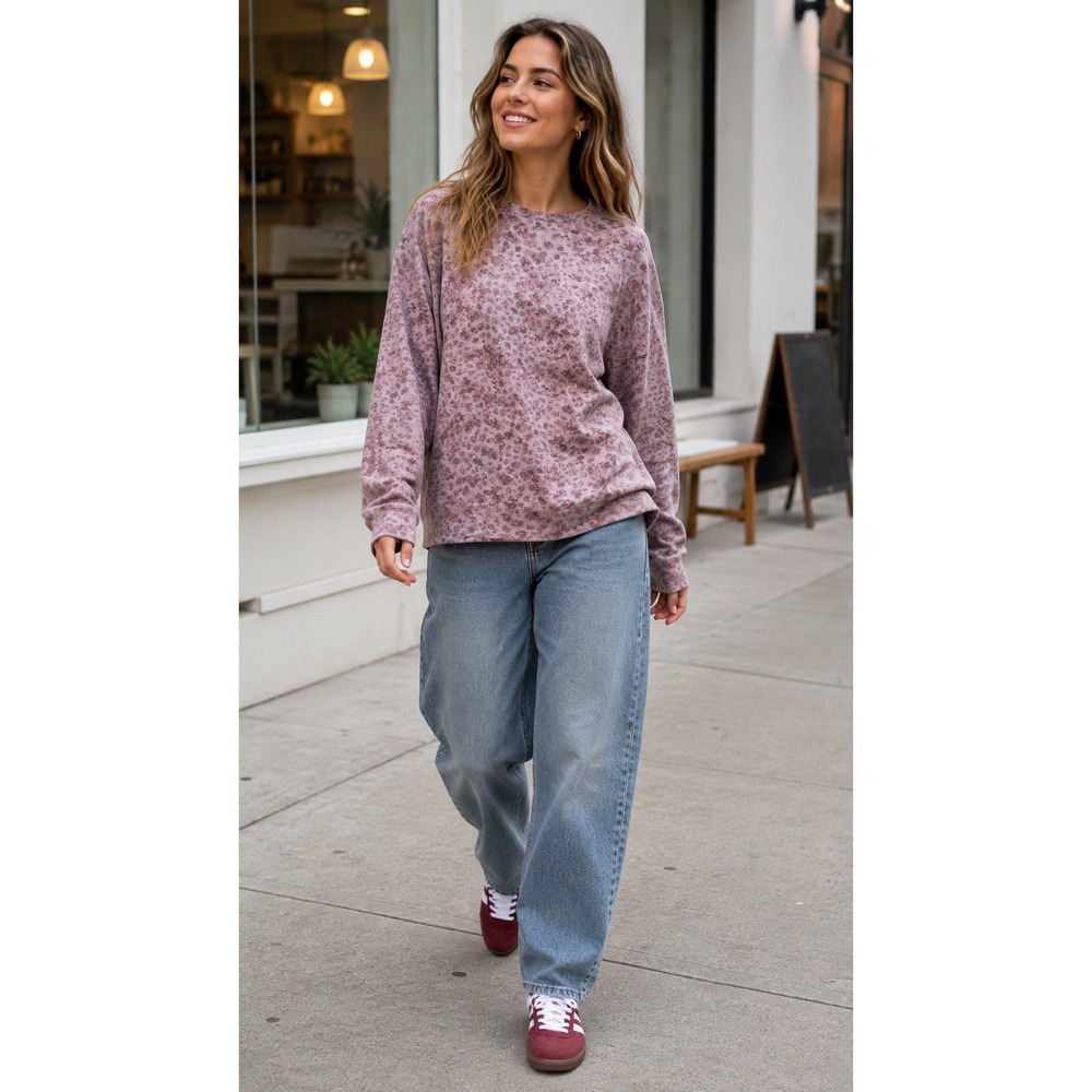 Athleta Mauve Purple Leopard Print Crewneck Sweatshirt Medium Relaxed Pullover